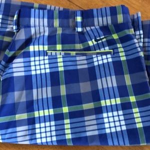 ⛳️ Nike Golf shorts 38 Men’s Awesome